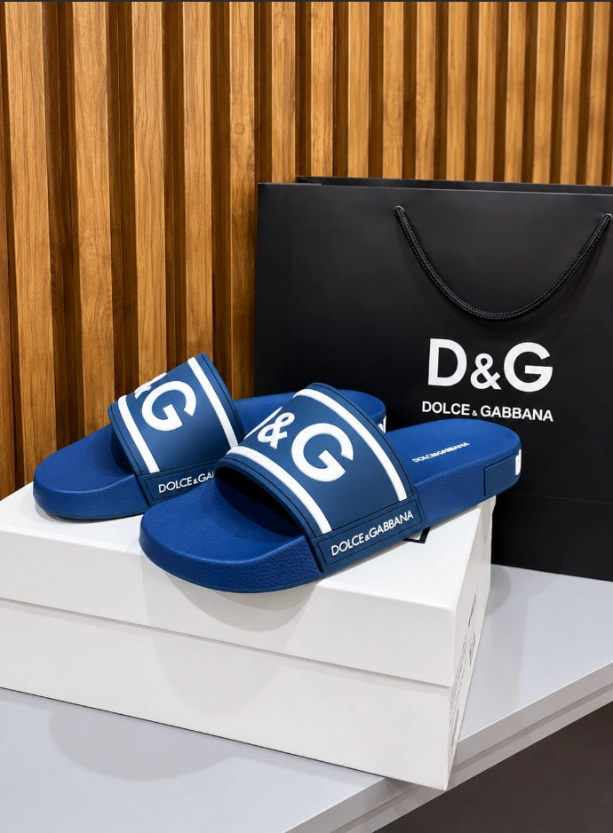 Dolce & Gabbana Rubber Beachwear Sliders with DG Logo