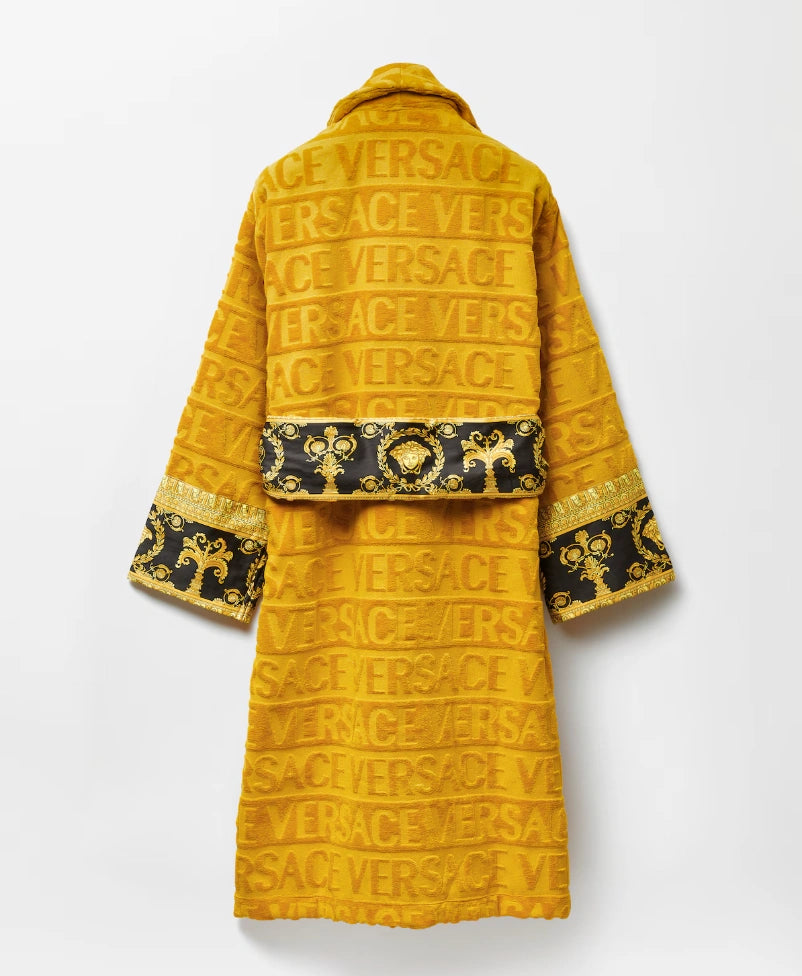 I ♡ Baroque Bathrobe